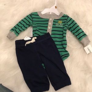 Newborn bodysuit and pants set NWT